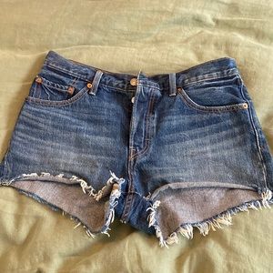 Levi’s high waisted 501 shorts